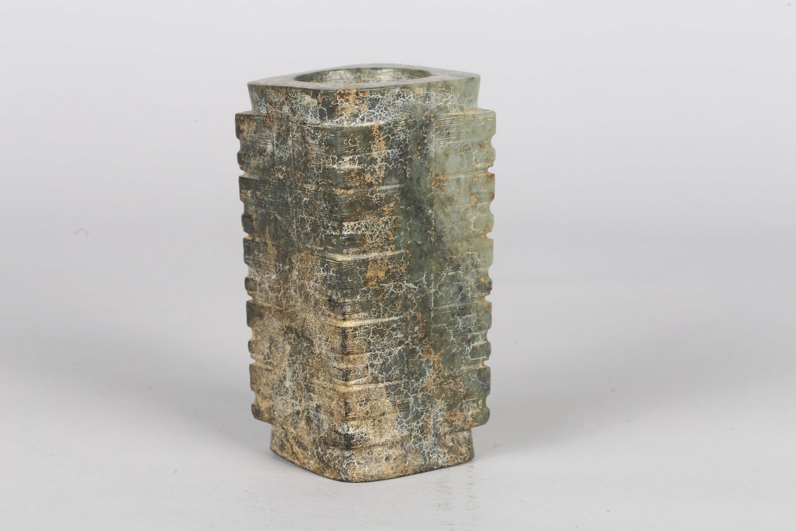 A Large Mottled Green Jade Cong - 3