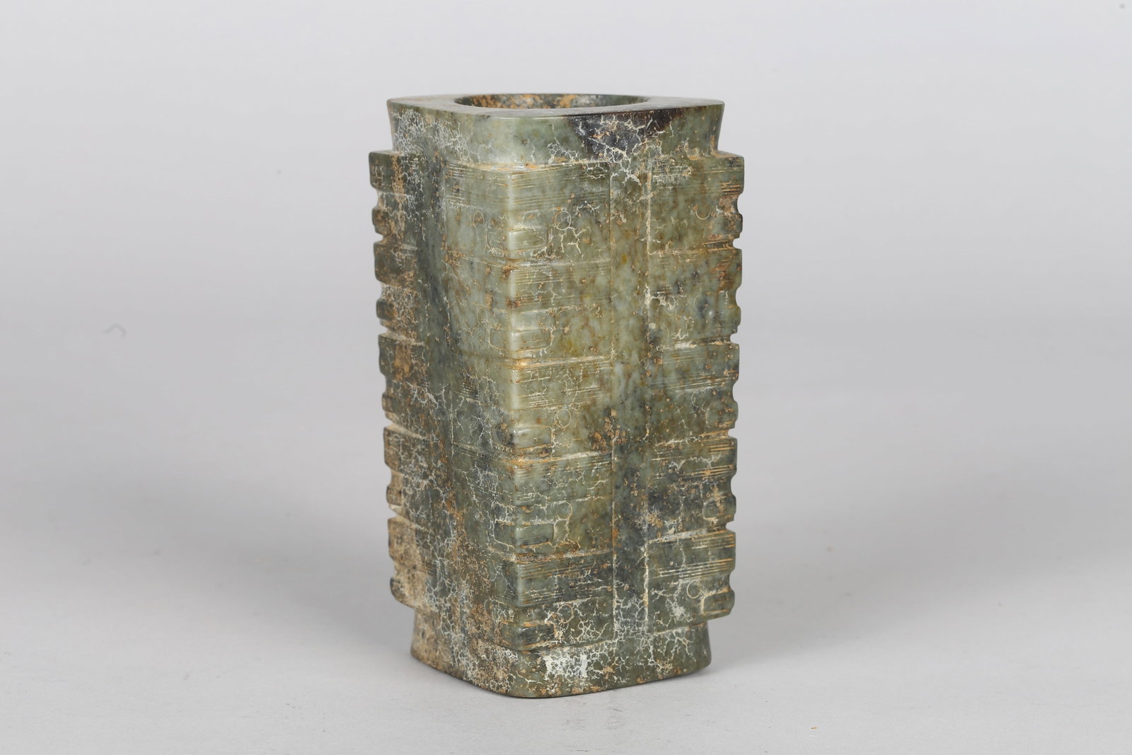 A Large Mottled Green Jade Cong - 4