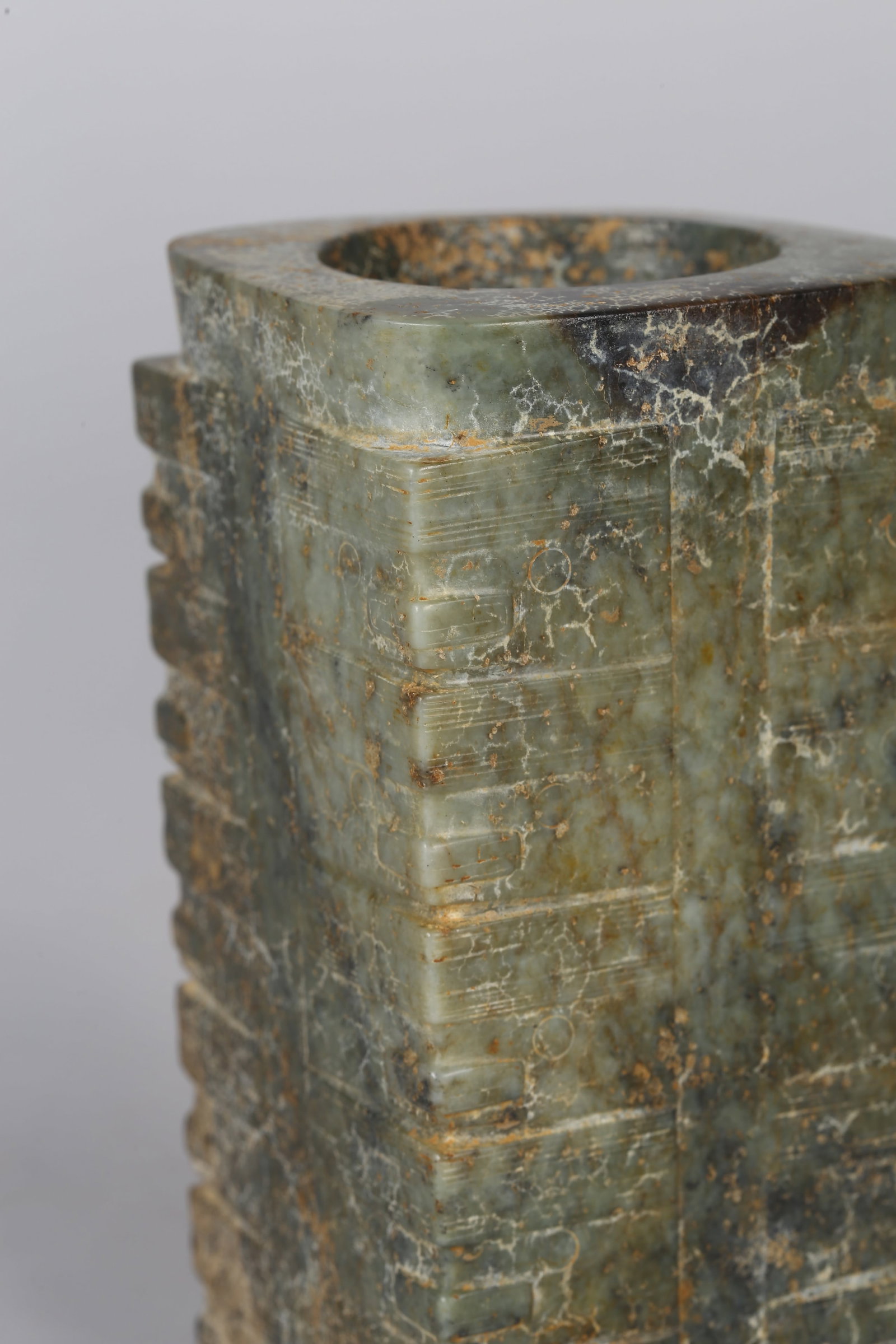 A Large Mottled Green Jade Cong - 7