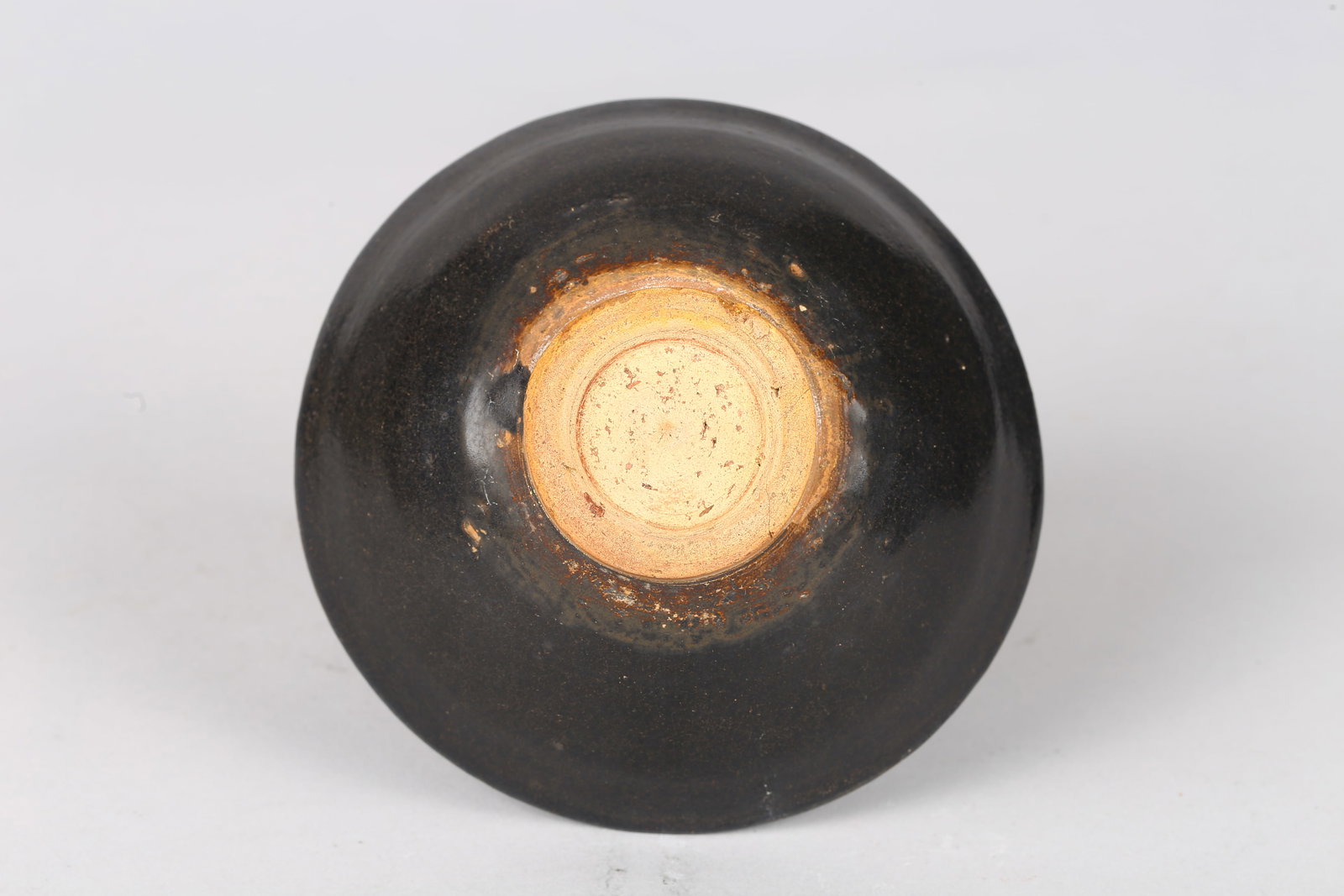 A Jizhou 'Tea-Leaf-Pattern' Tea Bowl - 7