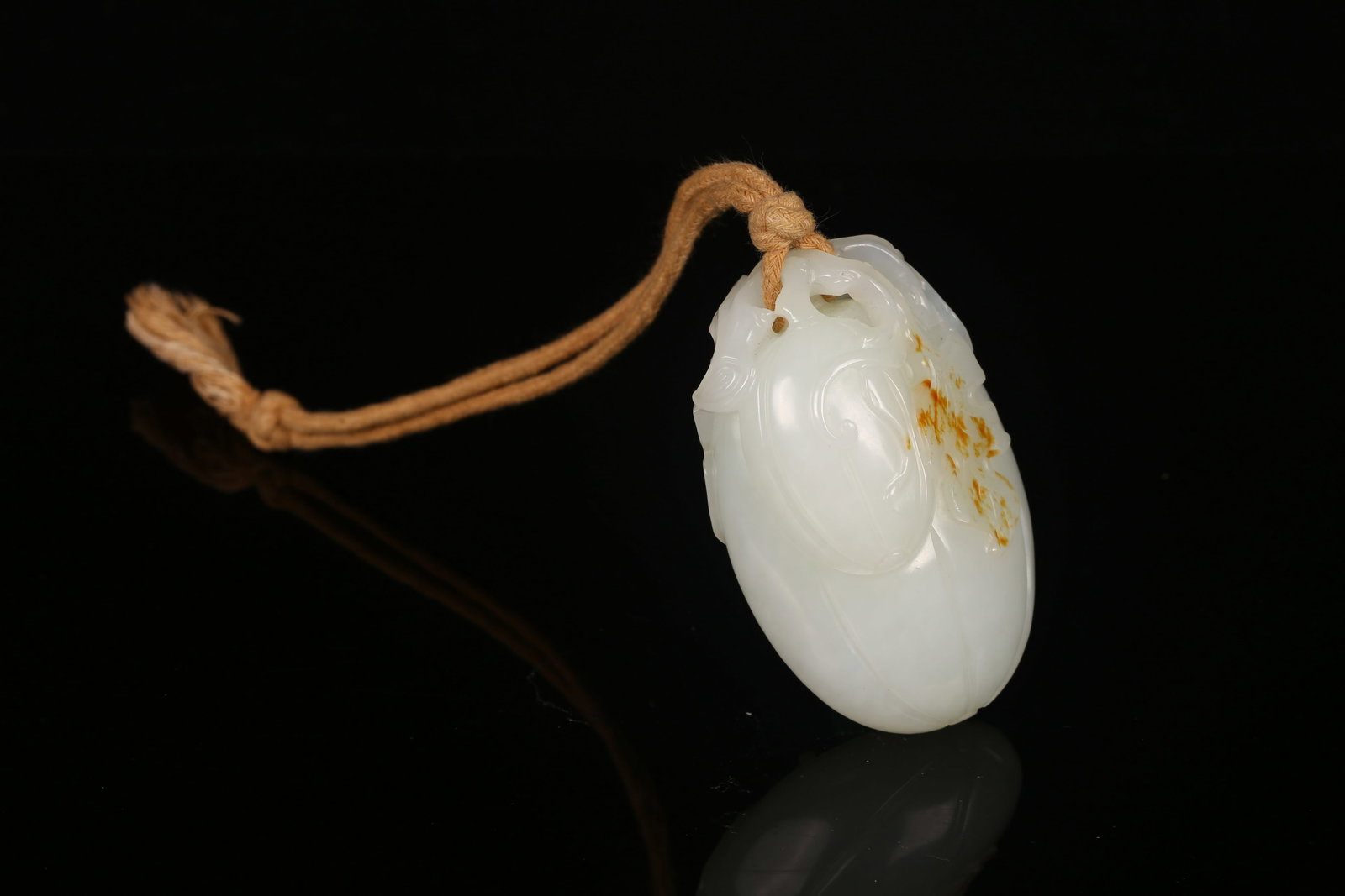 A White Jade 'Melon' Carving - 7