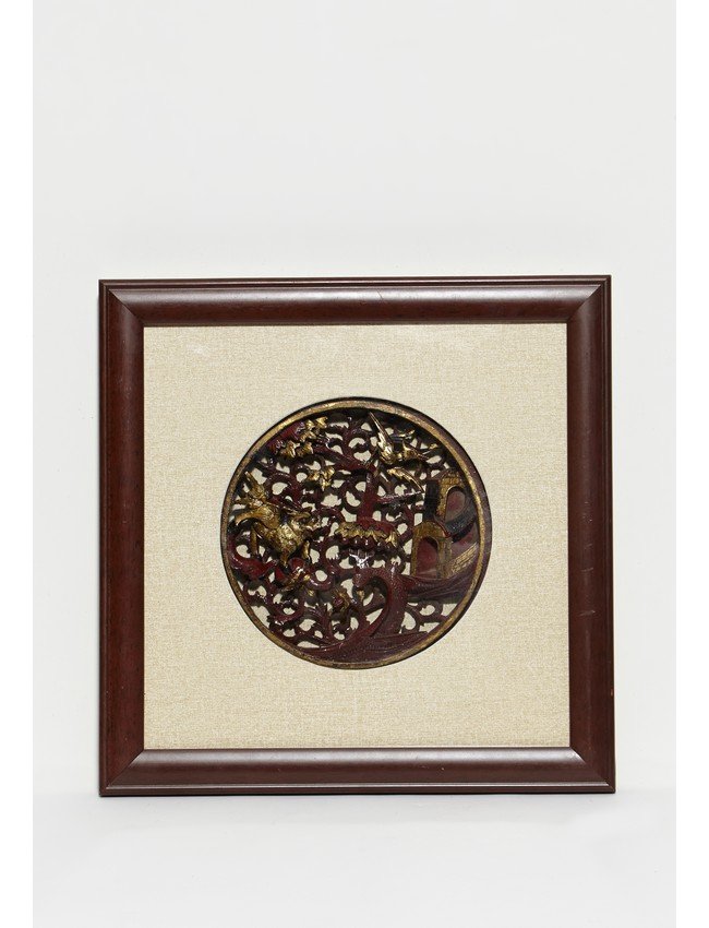 A SET OF GILT WOOD CARVINGS (1 of 5)