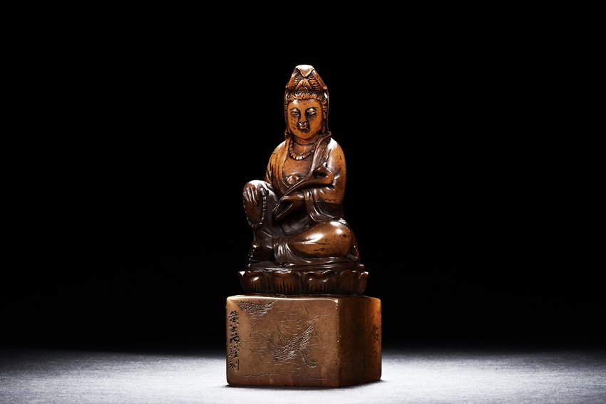 A SHOUSHAN CARVED GUANYIN SEAL (1 of 4)