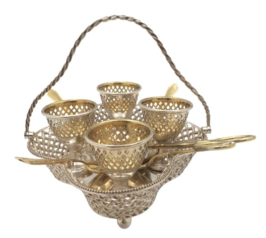 Wilkinson & Co. English Sterling Silver 1880 Victorian Egg Coddler Stand Holder: Wilkinson & Co., sterling silver egg coddler stand holder in Victorian style from 1880 with 4 sterling silver egg holders. It is accompanied by 4 gilt sterling silver spoons and an egg server that exh