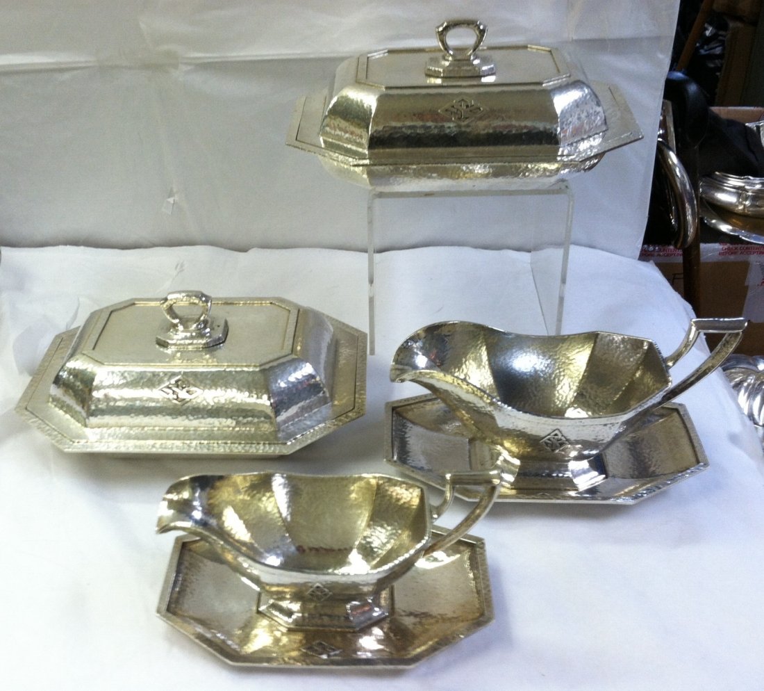 SET OF WALLACE ARTS & CRAFTS STERLING DINNER SUITE