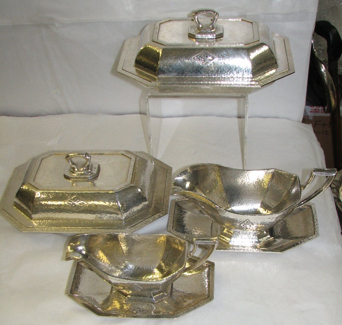 SET OF WALLACE ARTS & CRAFTS STERLING DINNER SUITE - 2