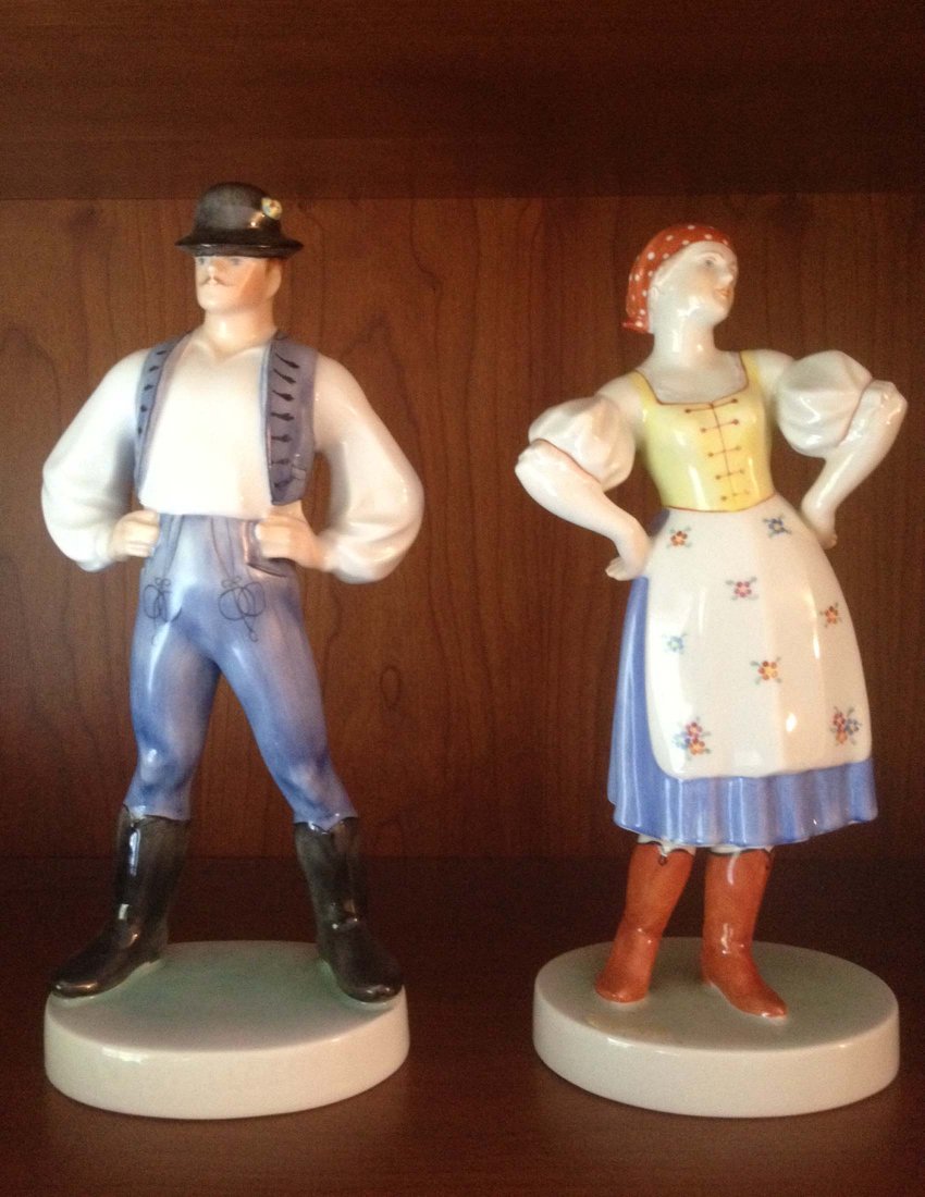 Two Herend Figures: Two Herend Figures, tallest 9.5". From the estate of Mavis Lopater, to benefit the Hans and Mavis Lopater Foundation