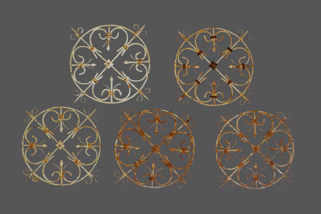 Round French Iron Piece X5 23" x 24 1/2" ea.: Round French Iron Piece X5 23" x 24 1/2" ea.