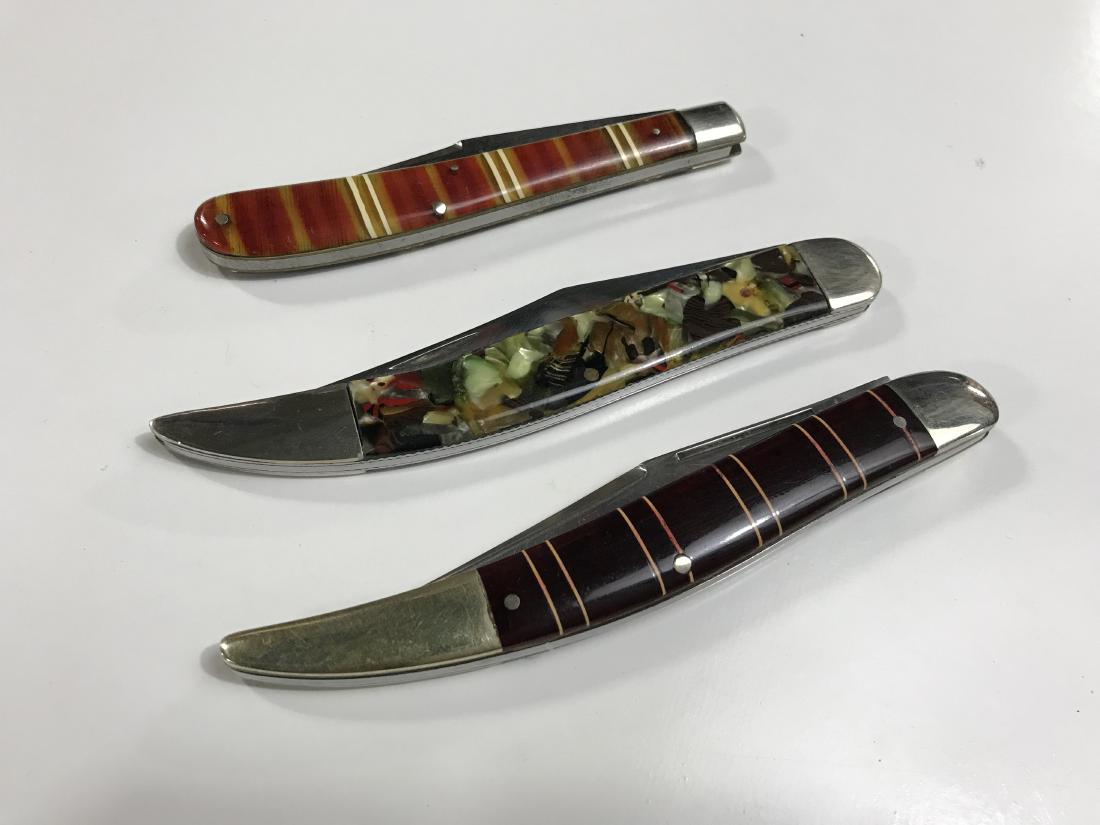 3 Old Fish Pocket Knives: 3 Old Fish Pocket Knives
