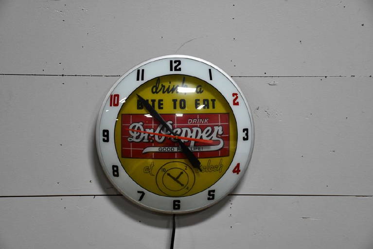 Vintage Limited Production Dr. Pepper Clock Works,