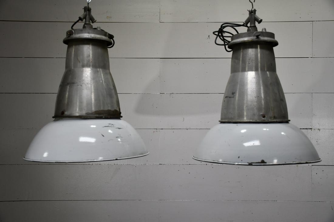 Industrial Hanging Light (1 of 2)