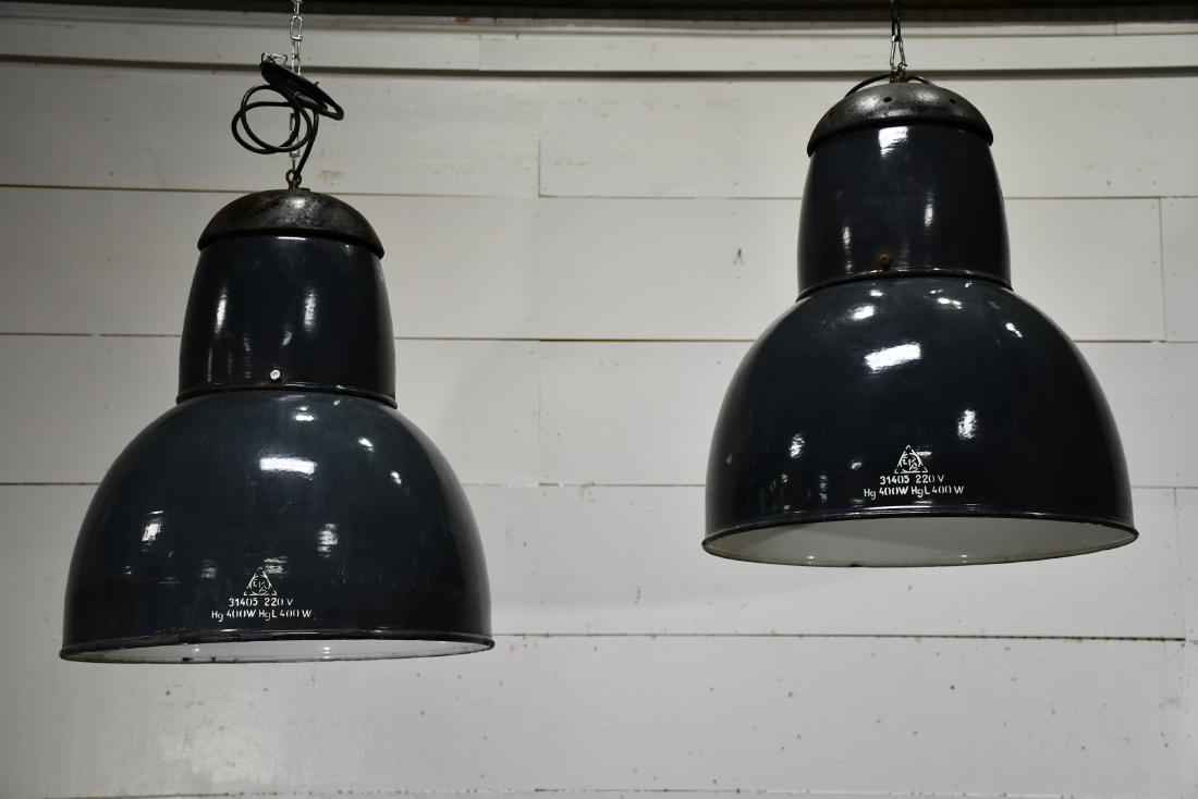 Industrial Hanging Light (1 of 2)