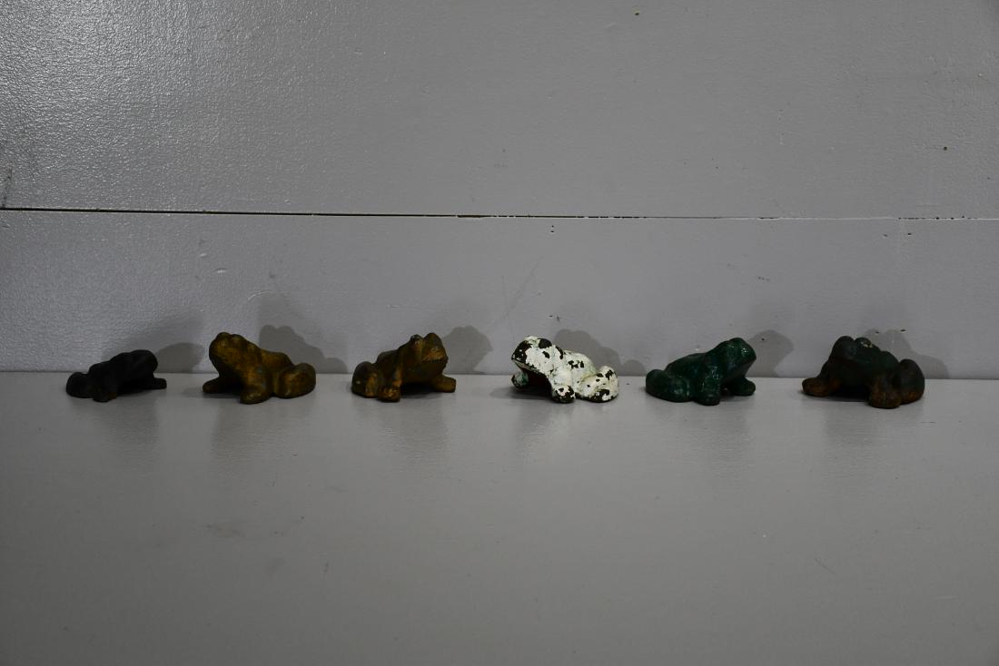 6pc. Lot of Cast Iron Frogs (1 of 4)
