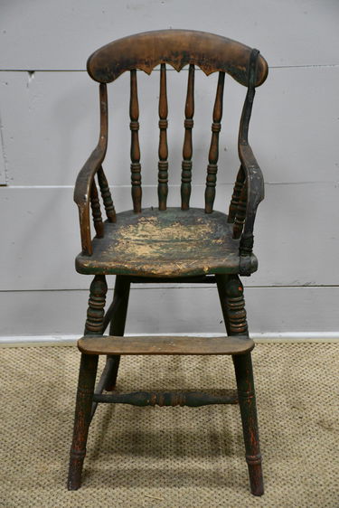 Early Painted Child S Youth Chair 35 H 16 X 16 Aug 24 2019