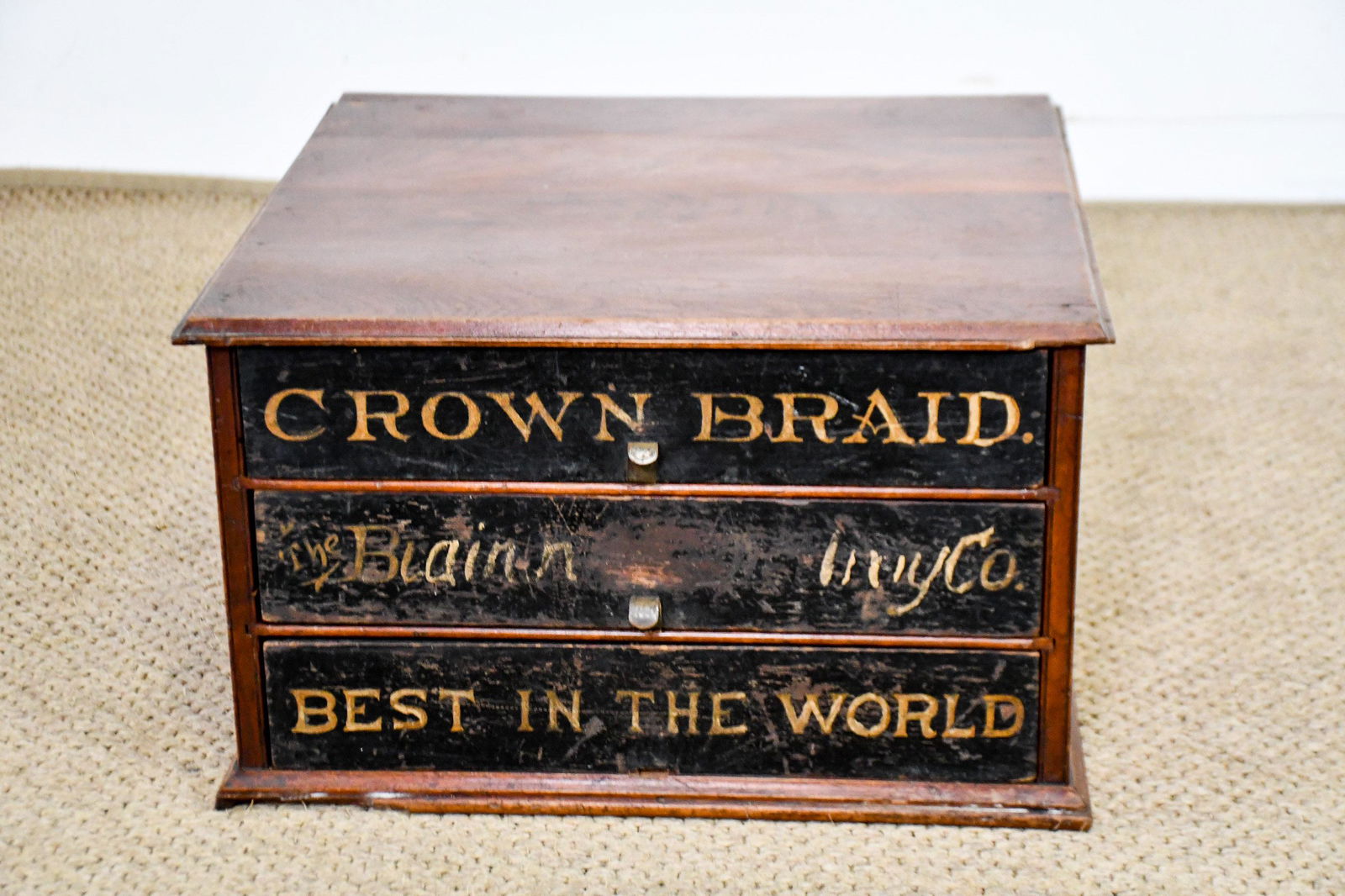 Spool Cabinet 11"H, 18" x 17": Spool Cabinet 11"H, 18" x 17"