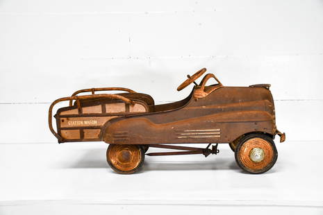 Child's Station Wagon Pedal Car 20 1/2"H, 46" x 15: Child's Station Wagon Pedal Car 20 1/2"H, 46" x 15 1/2"