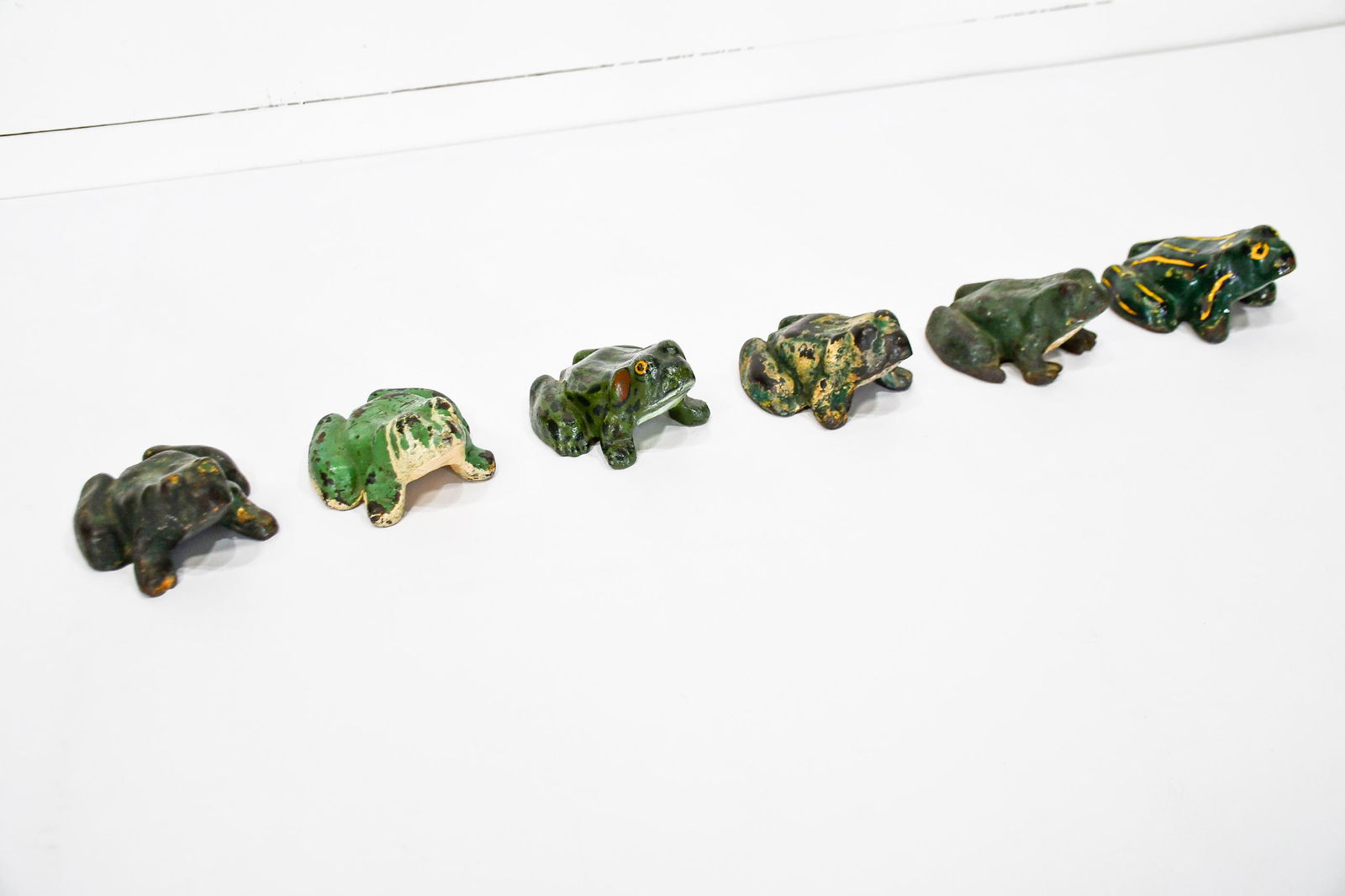 6pc. Lot of Cast Iron Frog Doorstops 3"H, 5" x 4: 6pc. Lot of Cast Iron Frog Doorstops 3"H, 5" x 4 1/2"