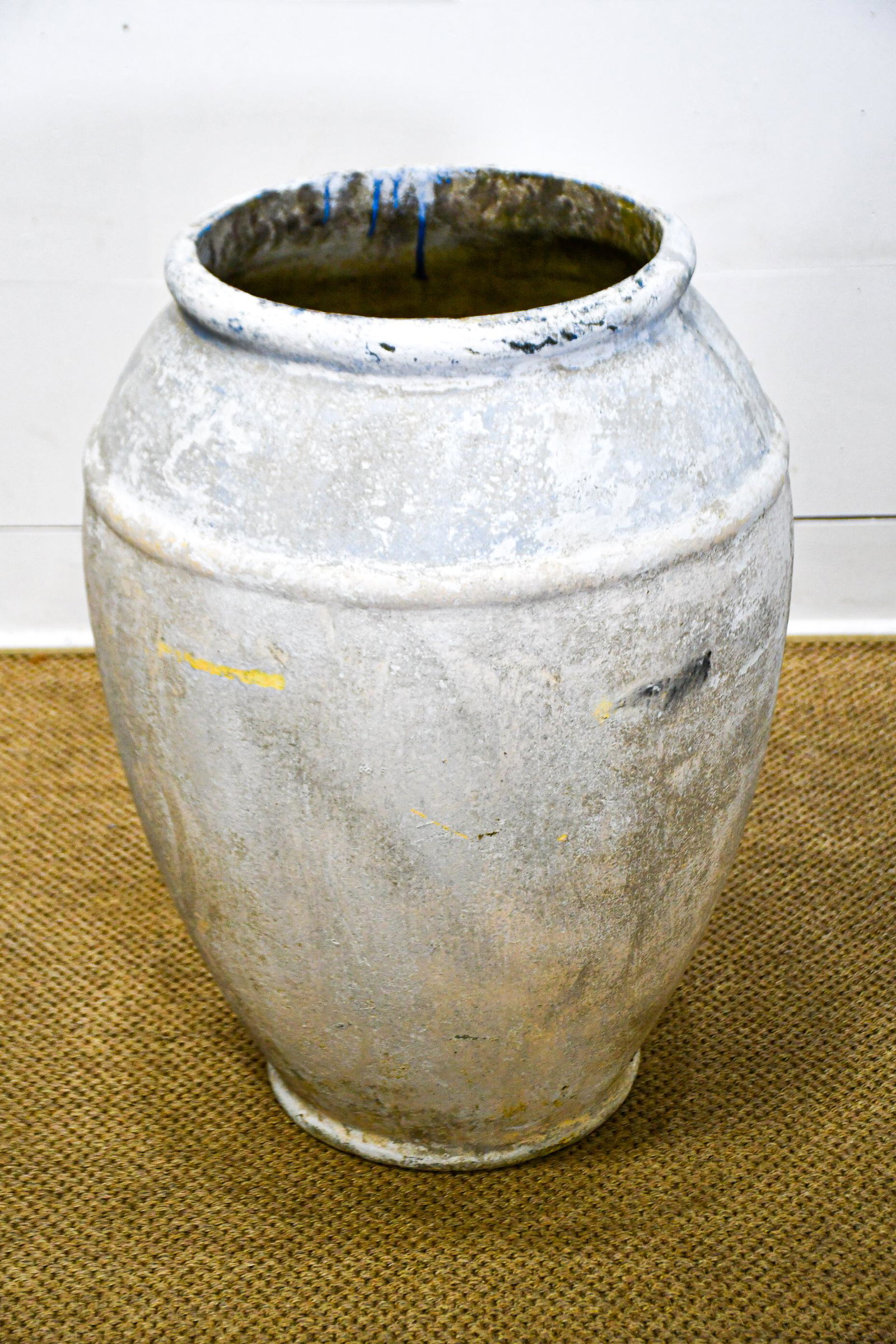 French Willy Guhl Garden Urn: French Willy Guhl Garden Urn