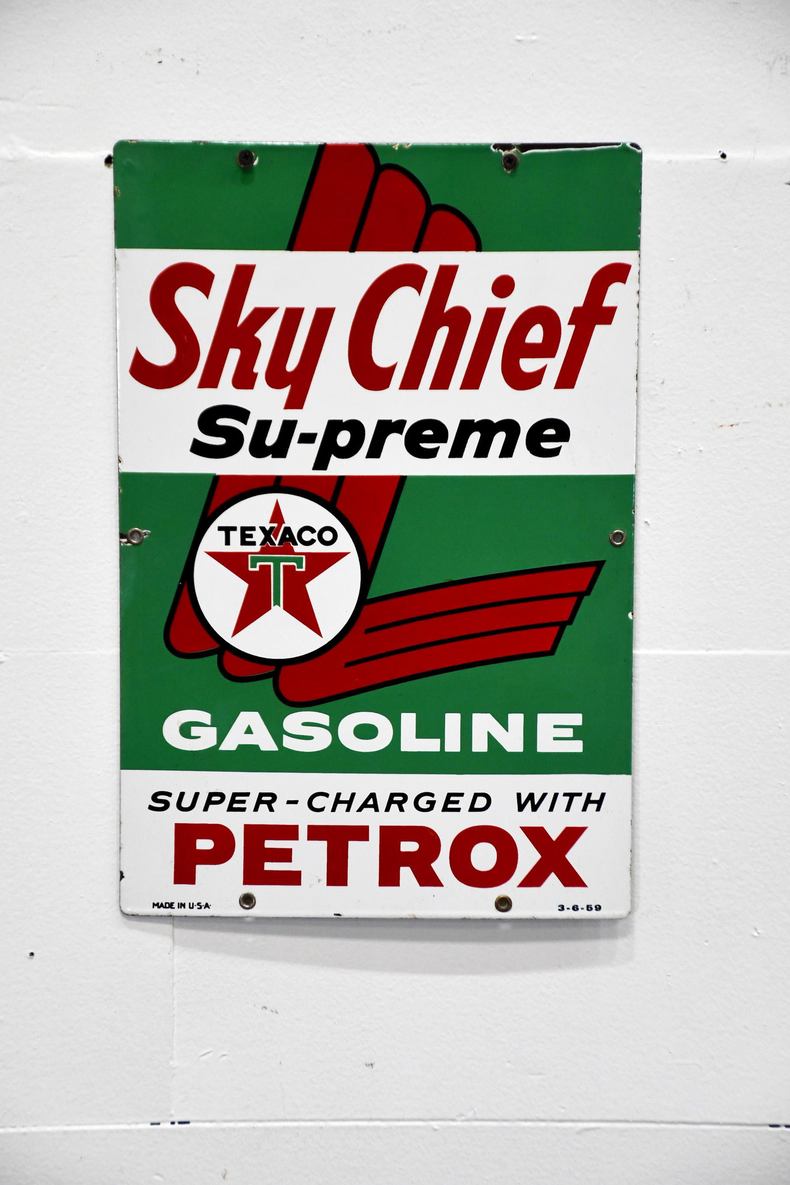 Porcelain Sky Chief Texaco Pump Plate 18"  x   12" (1 of 6)