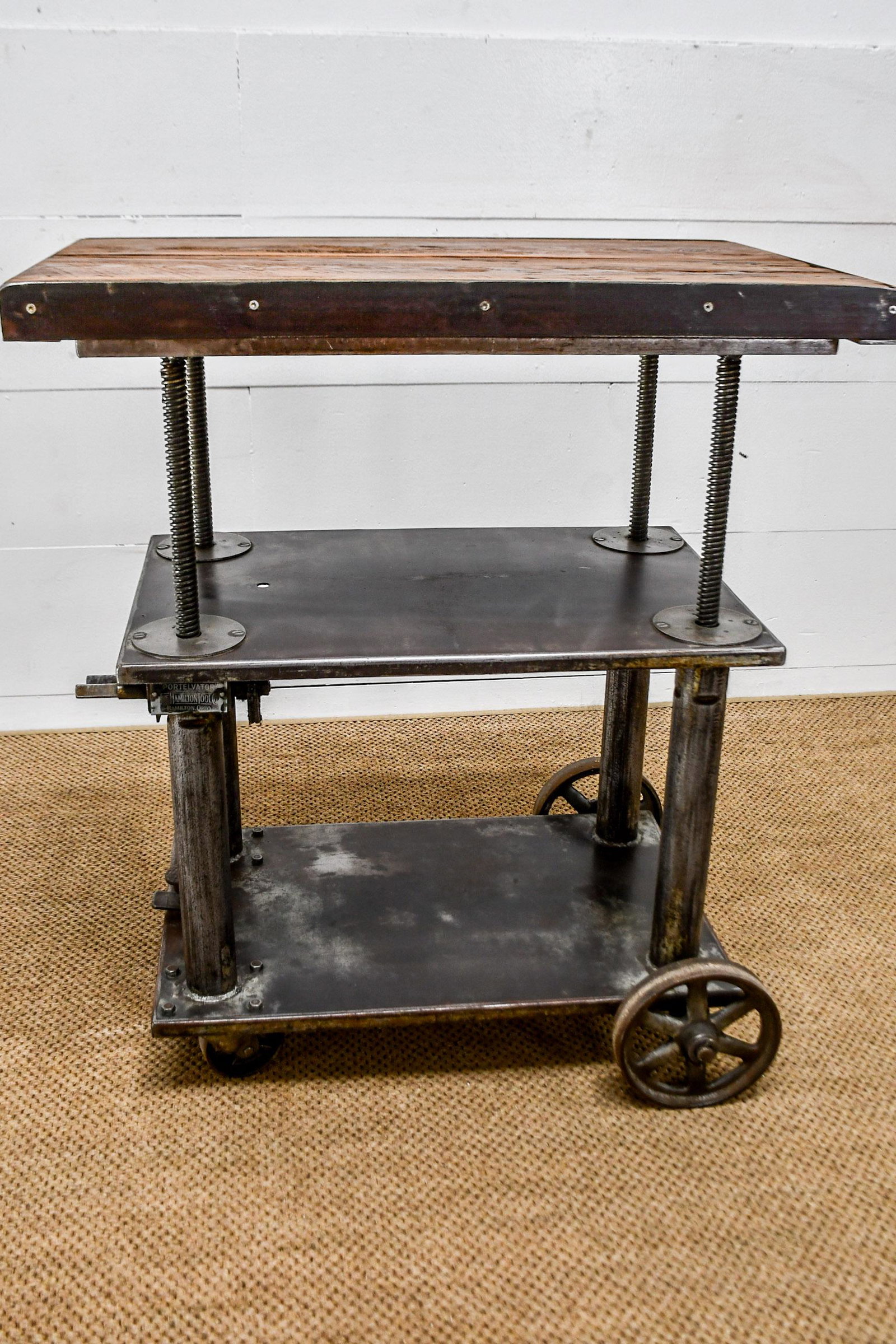 Industrial Work Cart 38"H, 33 1/2" x 22": Industrial Work Cart 38"H, 33 1/2" x 22"