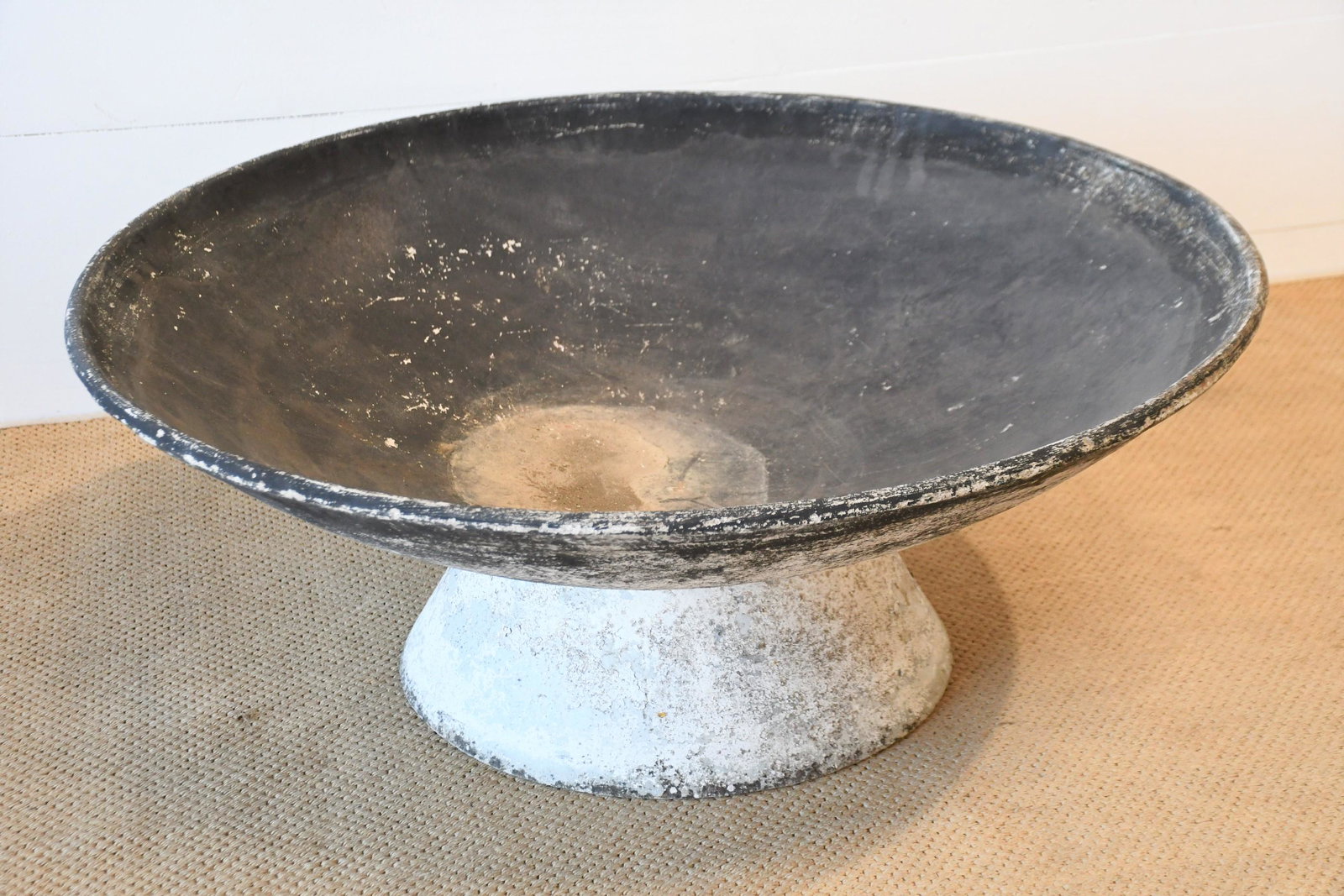 Large Black Painted Round Willy Guhl Planter w/ base (1 of 3)