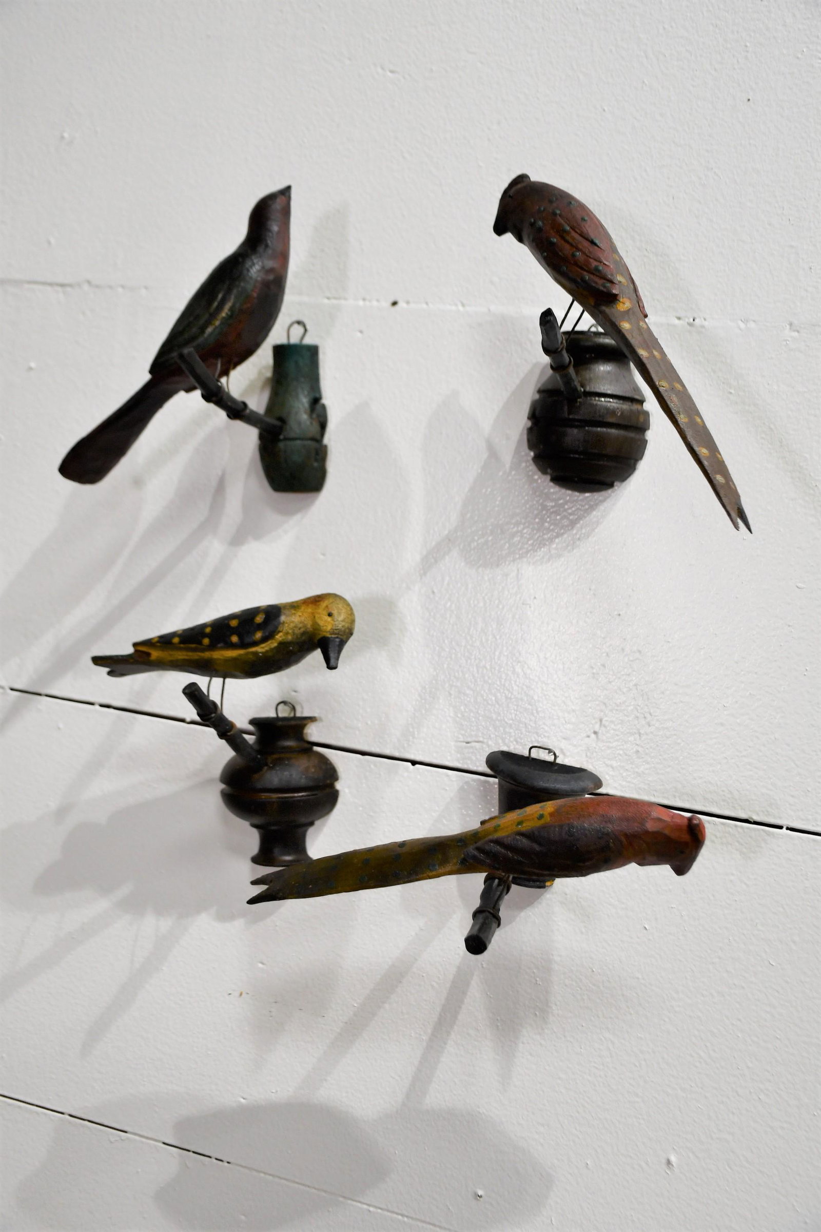 4 PC Pa. Folk Art Carved Wooden Birds (1 of 6)