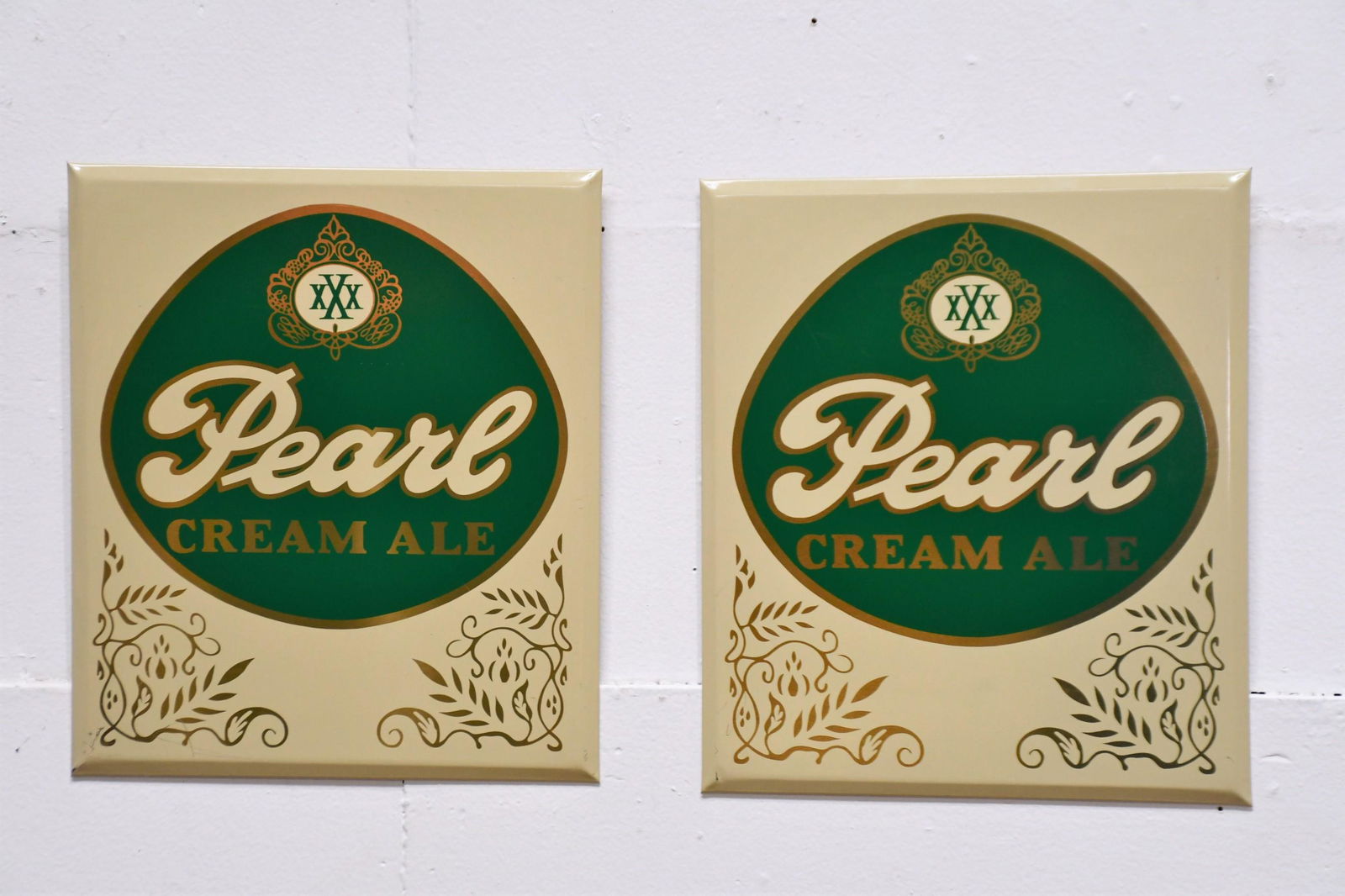 2 PC Pearl Cream Ale Signs 15"  x 13" (1 of 3)