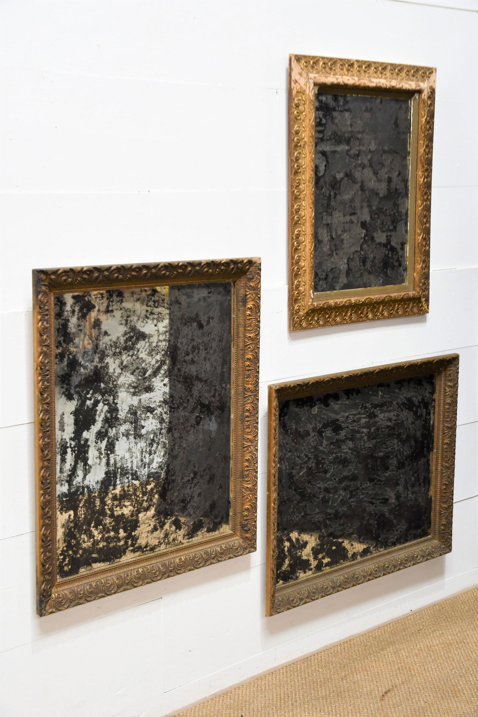 3 PC Distressed Mirrors 35 1/2" x 29 1/2" /  32" x 26" / 29" x 35" (1 of 7)