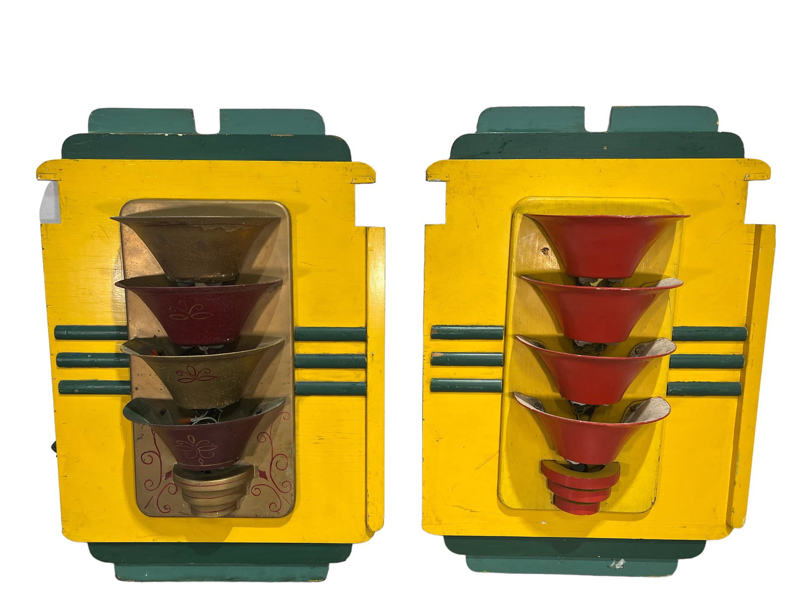 2 PC Carnival Lights 48"H x 32"L x 14"W: 2 PC Carnival Lights 48"H x 32"L x 14"W