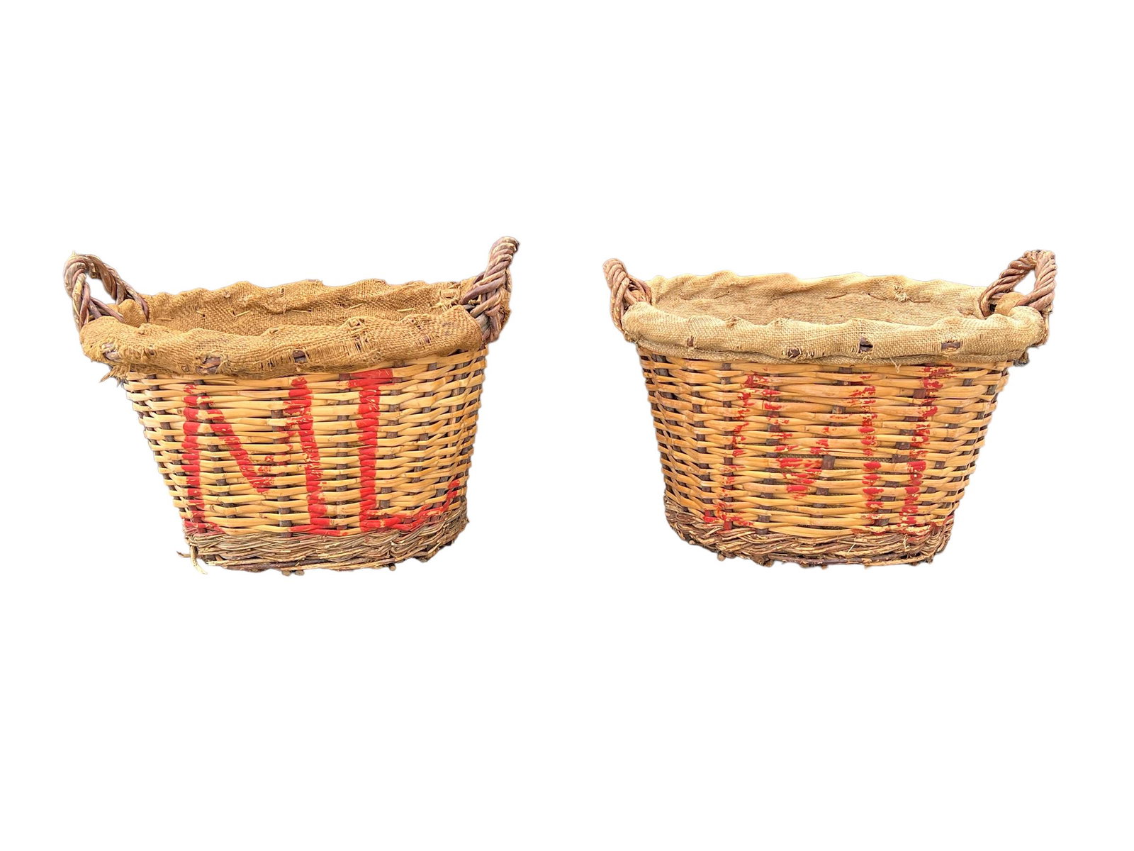 2pc. Lot of French Grape Gathering Baskets w/ burlap / 17 3/4"H, 27" x 21" / 19: 2pc. Lot of French Grape Gathering Baskets w/ burlap / 17 3/4"H, 27" x 21" / 19 1/4"H, 26 3/4" x 20"
