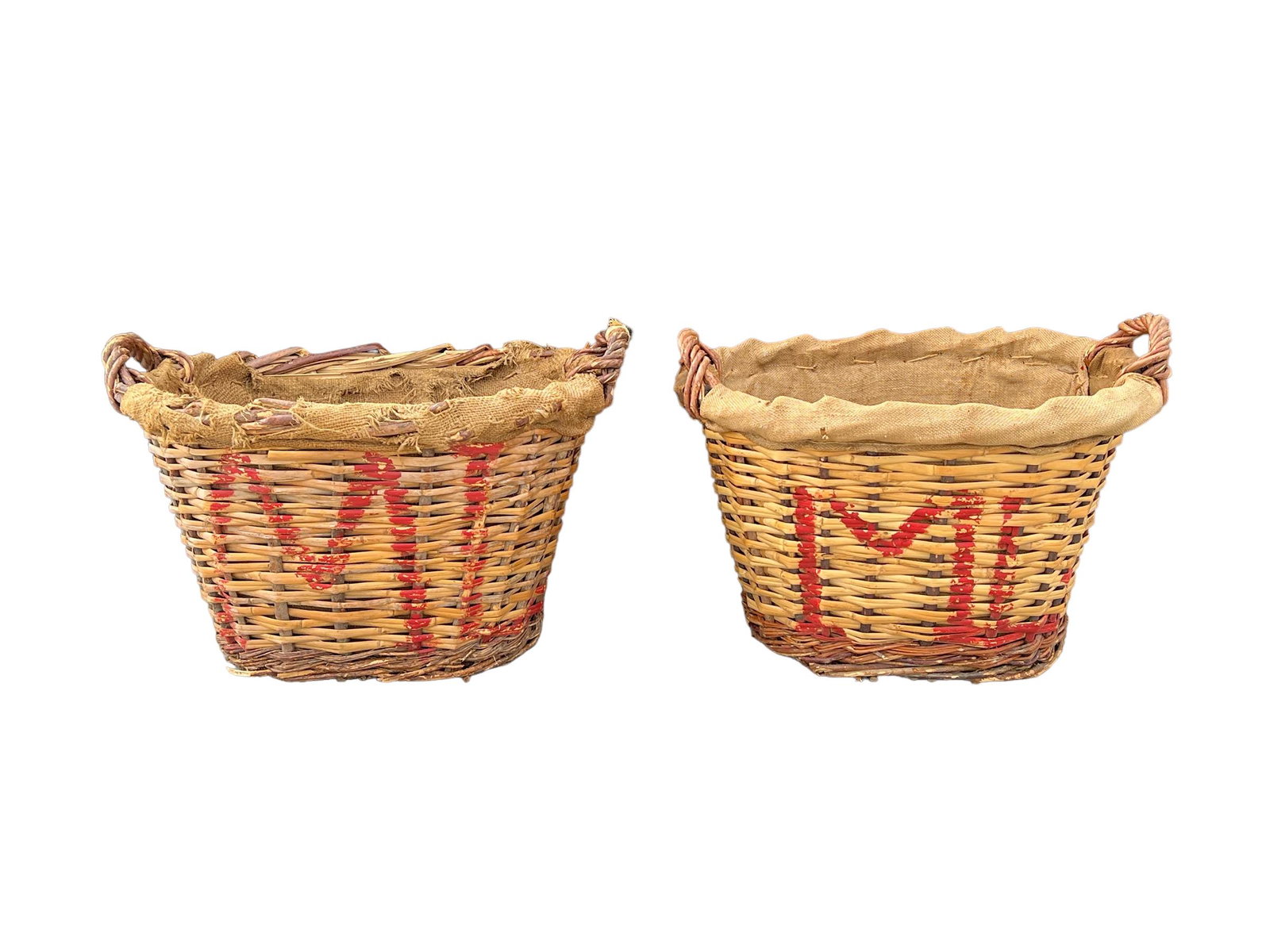 2pc. Lot of French Grape Gathering Baskets w/ burlap / 17 1/2"H, 25 1/4" x 20 1/4": 2pc. Lot of French Grape Gathering Baskets w/ burlap / 17 1/2"H, 25 1/4" x 20 1/4" / 17 1/2"H, 27 1/2" x 20 1/4"