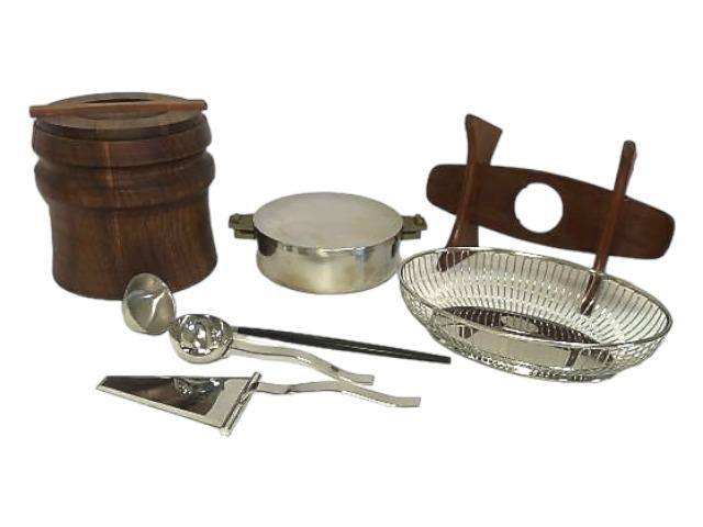 MCM Ice Bucket, Serving Stand (1 of 10)