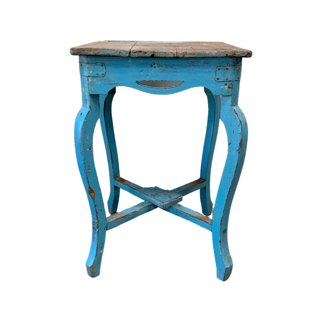 Blue Painted End Table 25 1/2"h, 17 1/2"l, 17 3/4"w Auction