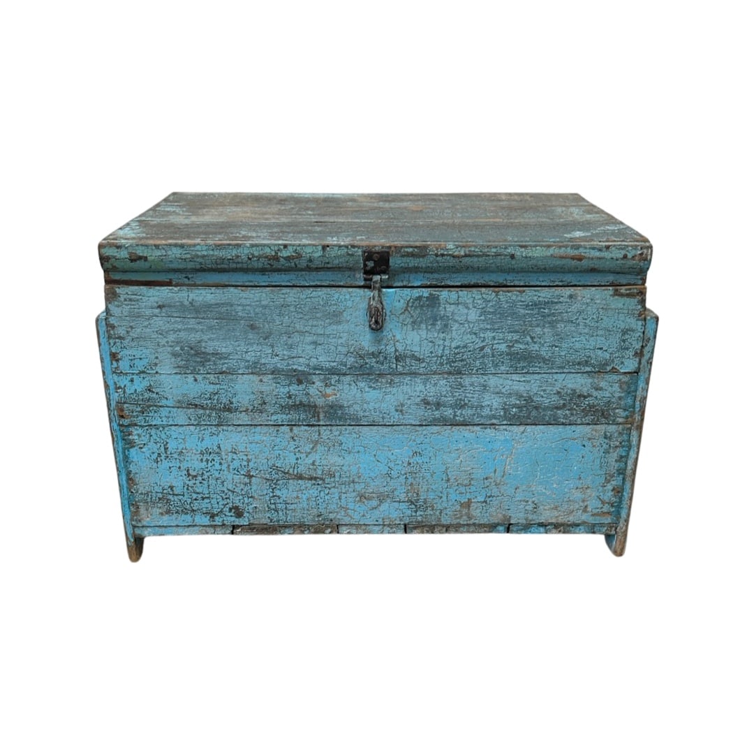 Blue Painted Storage Trunk 18"H,   28 3/4"L,   19"W (1 of 8)