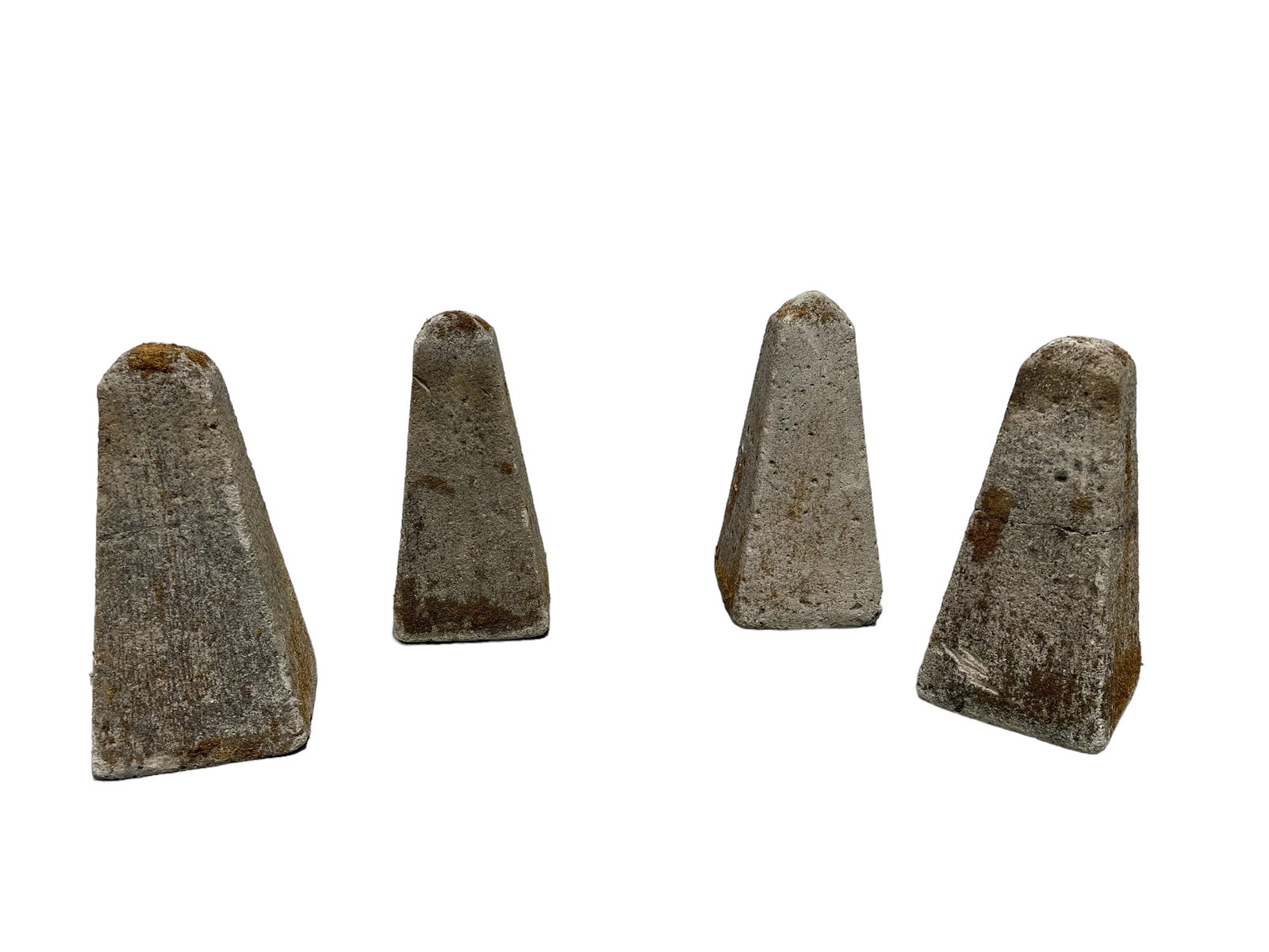 4 PC Concrete Obelisk 15"H, 7"L, 7"W: 4 PC Concrete Obelisk 15"H, 7"L, 7"W