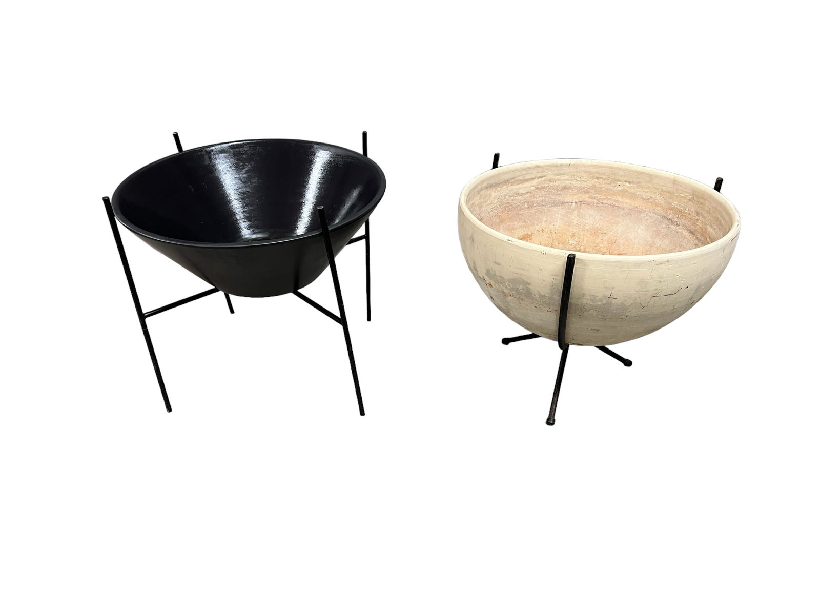 2 PC MCM Architectural Planters 18"H,   20 1/2"Diamater   /   20"H,   21 1/4"Diamater (1 of 11)