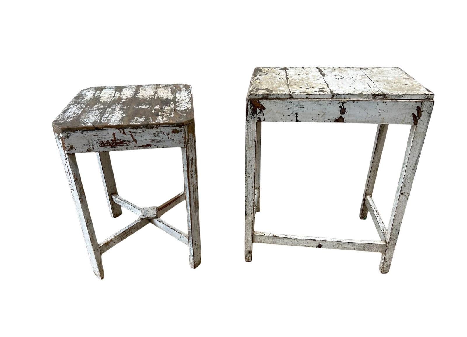 2pc. Lot of White Painted End Tables 28 1/4"H, 22"L, 15"W   /   25 1/4"H, 17 1/2"L, 1/2"W (1 of 9)