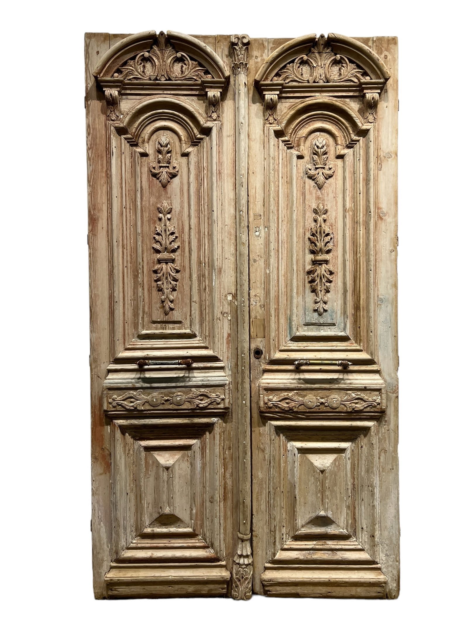 Pair of French Painted Architectural Doors 104 1/2"H   x   28"L   /   104 1/2"H   x   29 1/2"L (1 of 18)