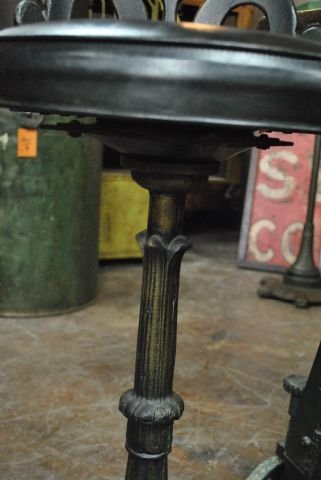 Iron Base Bar Stool X3: Iron Base Bar Stool X3