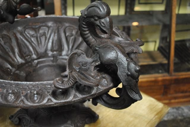 Cast Iron Garden Urn X2 - 2