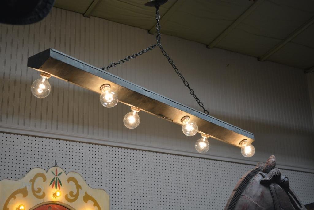 Hanging Light Bar: Hanging Light Bar