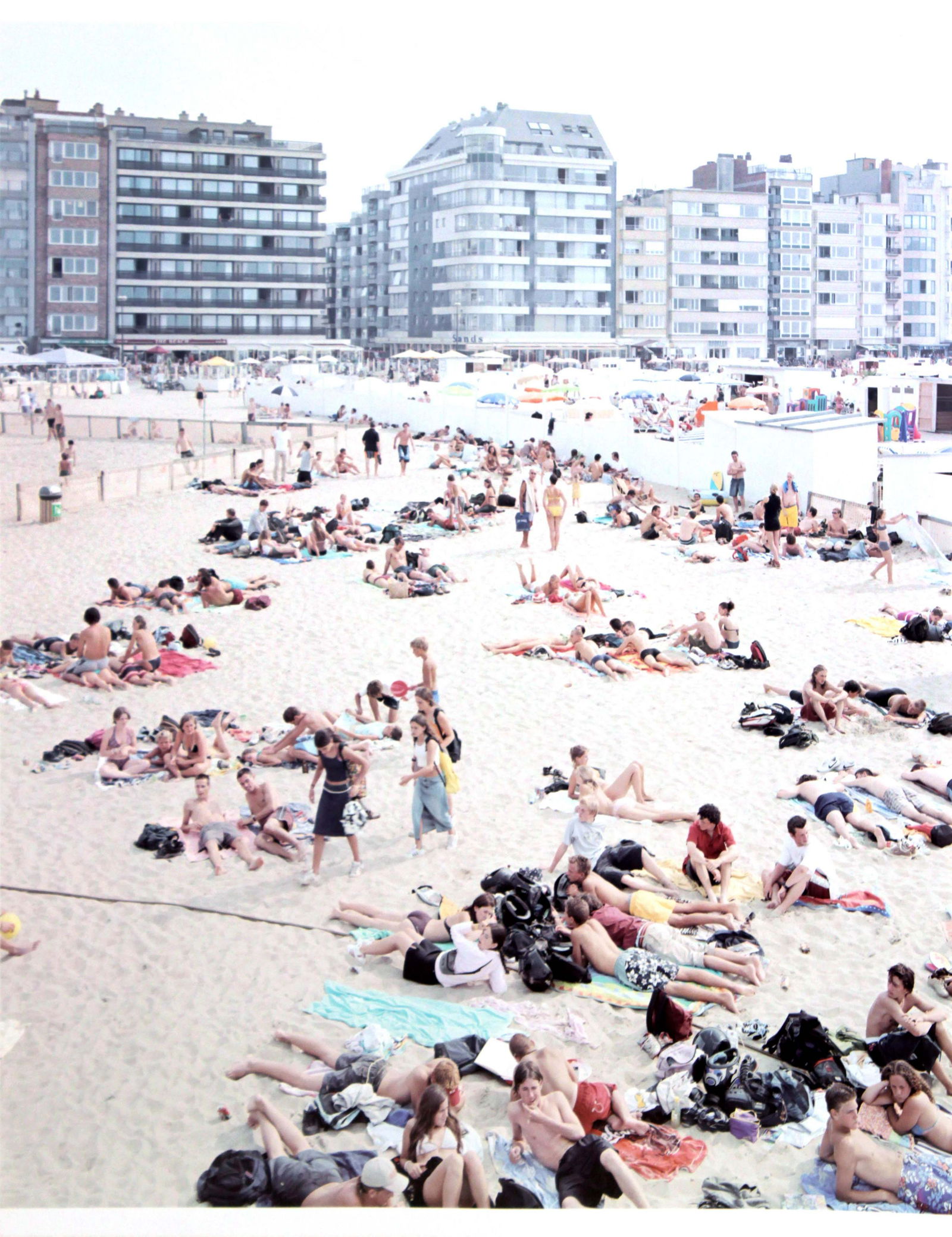 Massimo Vitali - Knokke Beach II (1 of 1)