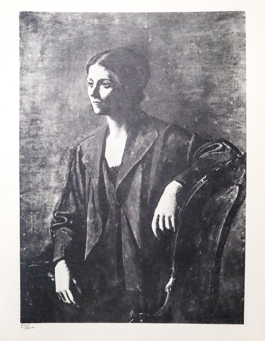 Pablo Picasso - Portrait de Mme Picasso: Artist: Pablo PicassoTitle: Portrait de Mme PicassoDimensions: 8.5in. by 11in.Edition: From the rare limited edition Suite: Pablo Picasso by Eugenio D'OrsMedium: Lithograph on paperCondition: