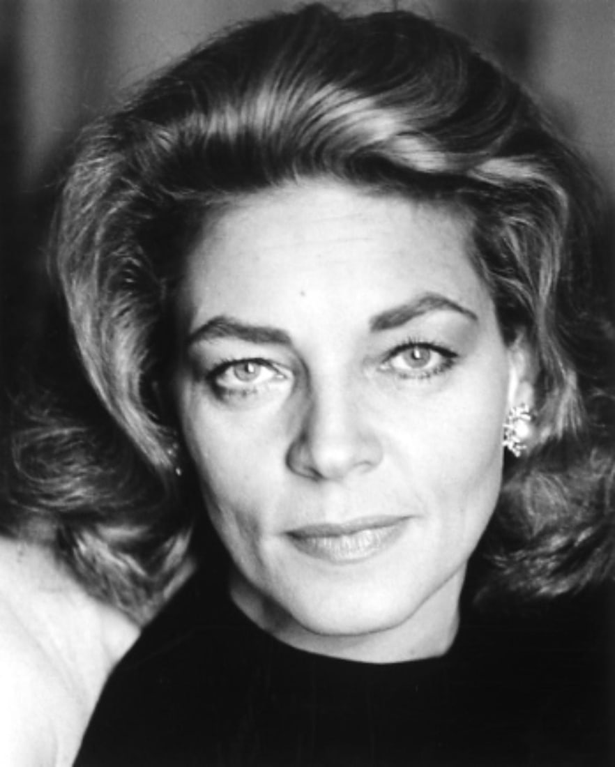 Francesco Scavullo - Lauren Bacall - 1966: Artist: Francesco Scavullo Title: Lauren Bacall - 1966 Year: 2004 Dimensions: 20in. by 24in. Edition: From the Rare Limited Edition Suite: Volume II Hollywood W