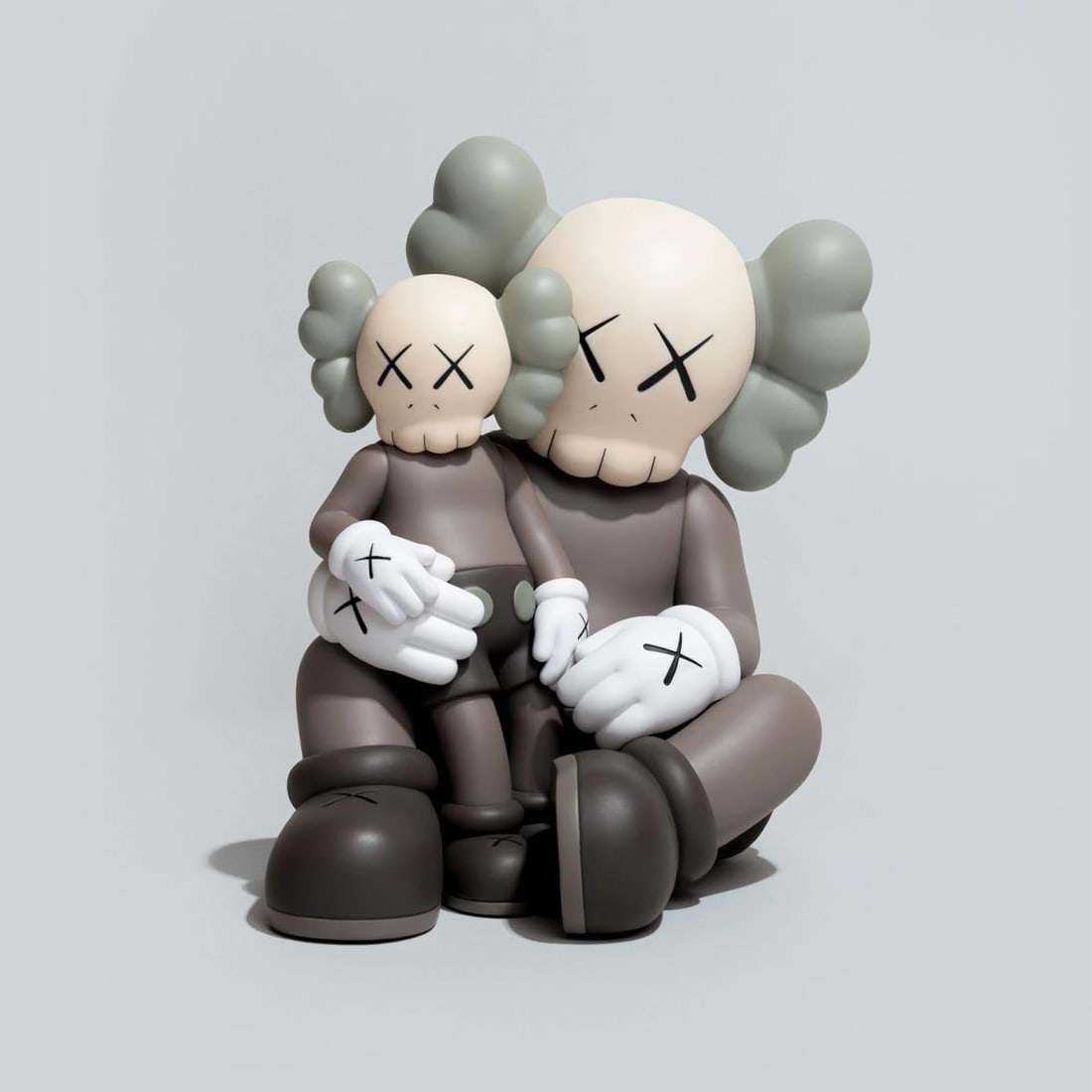 KAWS - Holiday Changbai Mountain (Brown): Artist: KAWSTitle: Holiday Changbai Mountain (Brown)Year: 2022Dimensions: 8 1/2in. by 6 1/2in.Edition: From the Rare Limited EditionSuite: HolidayMedium: Vinyl FigureCondition: ExcellentSignature