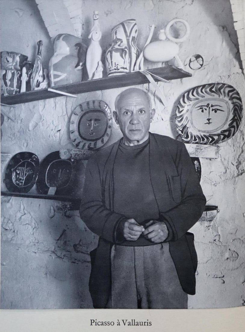 Pablo Picasso - Picasso a Vallauris (Portrait of (1 of 1)