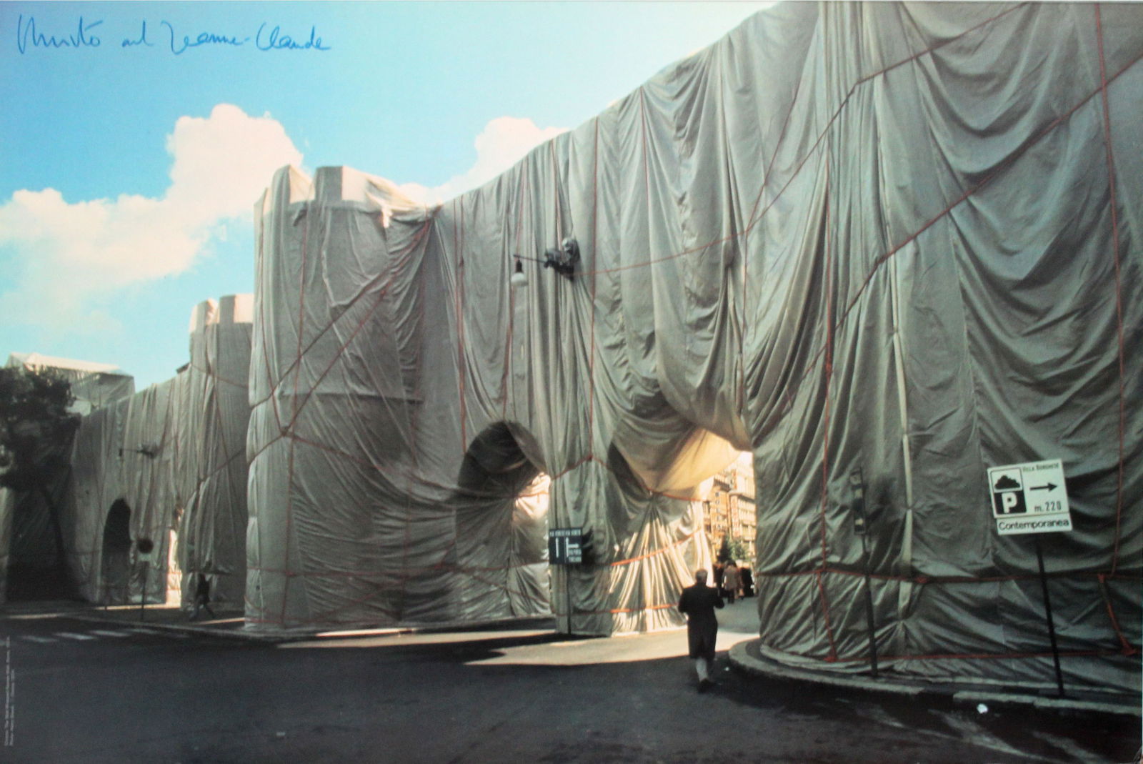 Christo - Wrapped Roman Wall (1 of 1)
