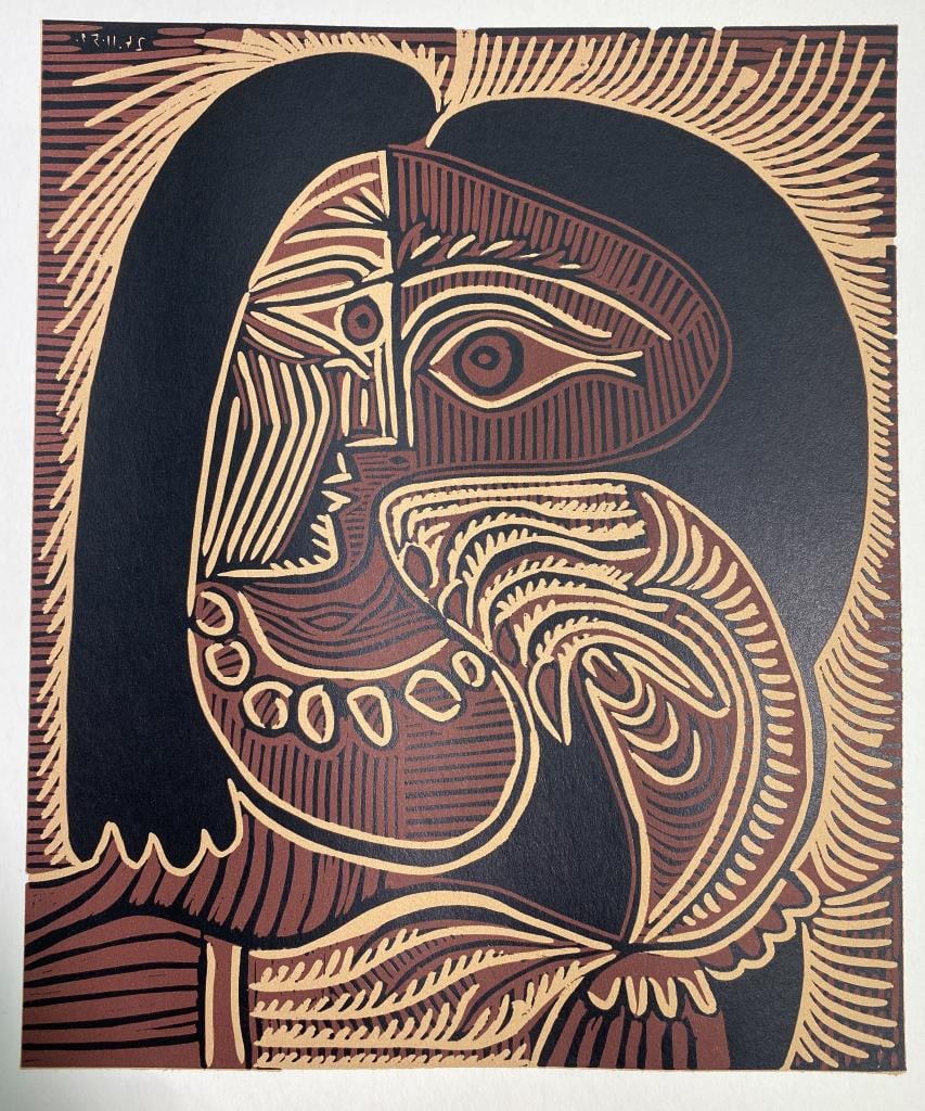 Pablo Picasso - Femme au collier (After): Artist: Pablo PicassoTitle: Femme au collierYear: 1962Dimensions: 8.75in. by 10.5in.Edition: From a rare limited editionPublisher: Verlag Gerd Hatje StuttgartSuite: Picasso LinogravuresMedium: