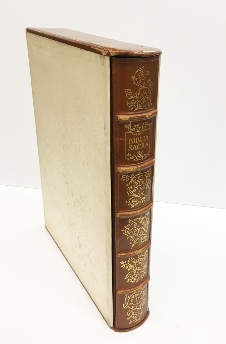 Salvador Dali - Biblia Sacre Vol II WITHOUT PLATES: Artist: Salvador Dali Title: Biblia Sacre Vol II WITHOUT PLATES Year: 1967 Dimensions: 19.68in. by 15in. Edition: From the Rare Limited Edition of 1499 Publisher: Pumptibus et Typis Rizzoli Editoris