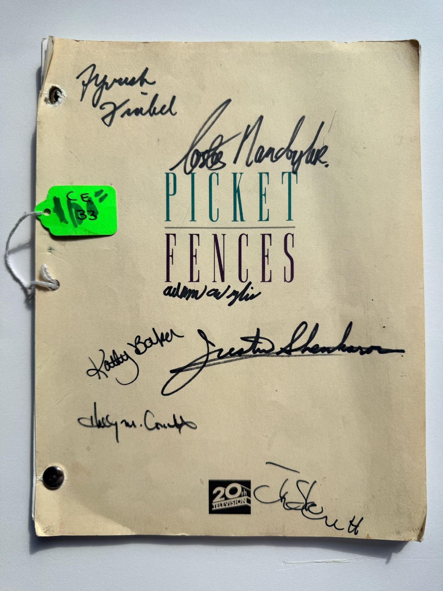 Unknown Artist - Cast signed Script for Picket Fences (1 of 1)